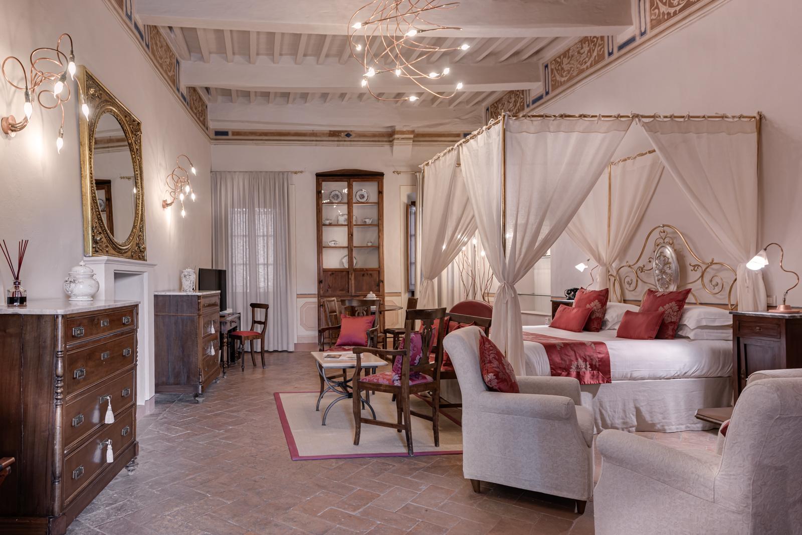 Готель Palazzo Del Capitano Wellness E Relais Сан-Куїрико-д'Орча Екстер'єр фото